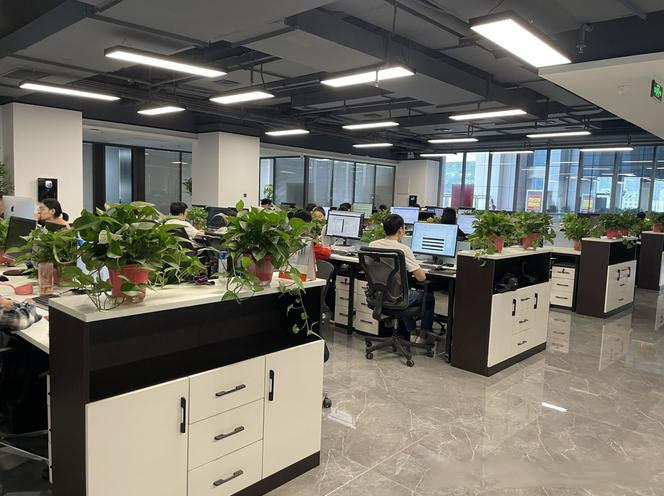 办公桌尤忌三个位置千万别踩坑 办公桌尤忌三个位置千万别踩坑